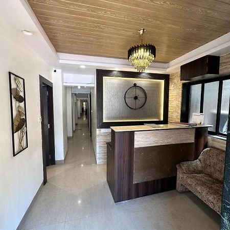 孟买 Kalpana Residency - Near Us Embassy酒店 外观 照片